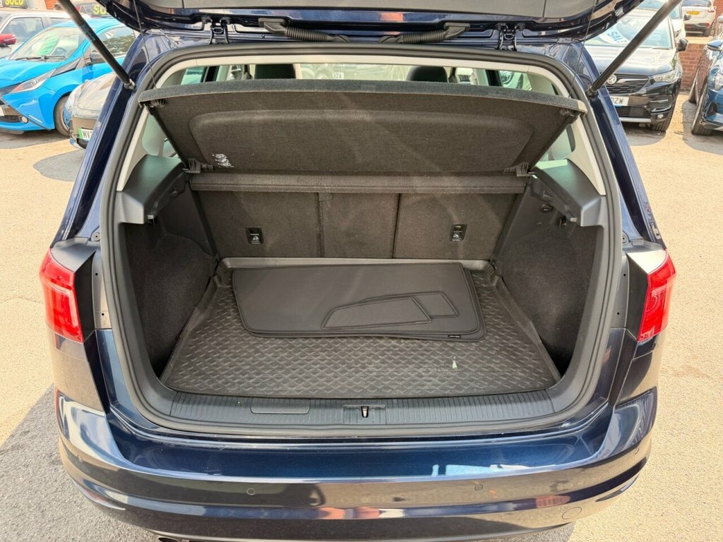 Volkswagen Golf SV 1.4L Gt Blue #6