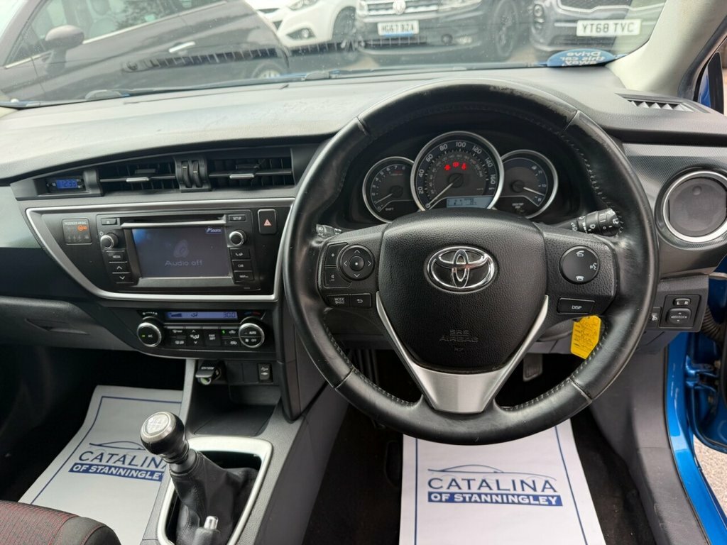Toyota Auris 1.6L Sport Blue #4