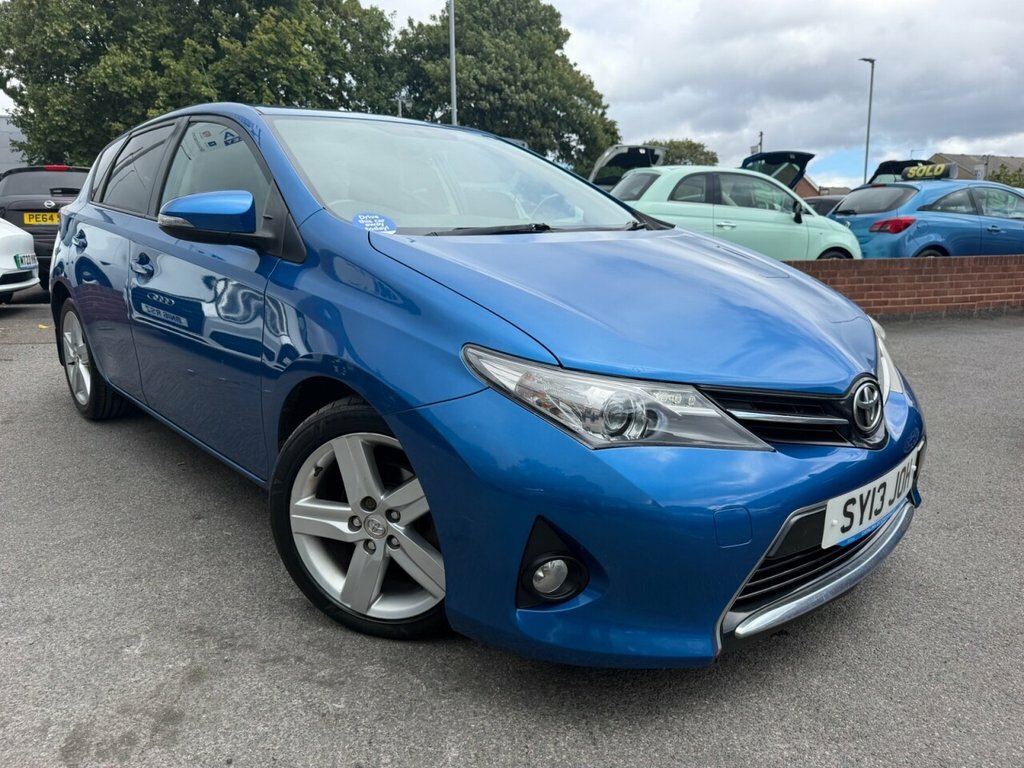 Toyota Auris Excel Vvt-i Only 8,250  #13