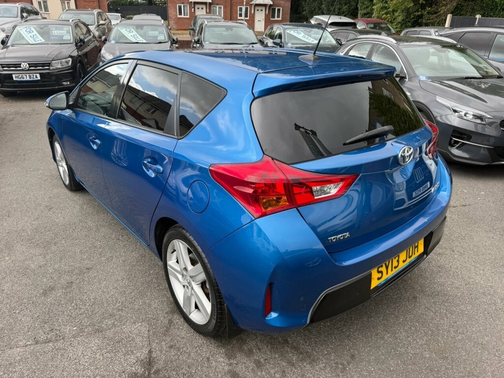 Toyota Auris Excel Vvt-i Only 8,250  #22