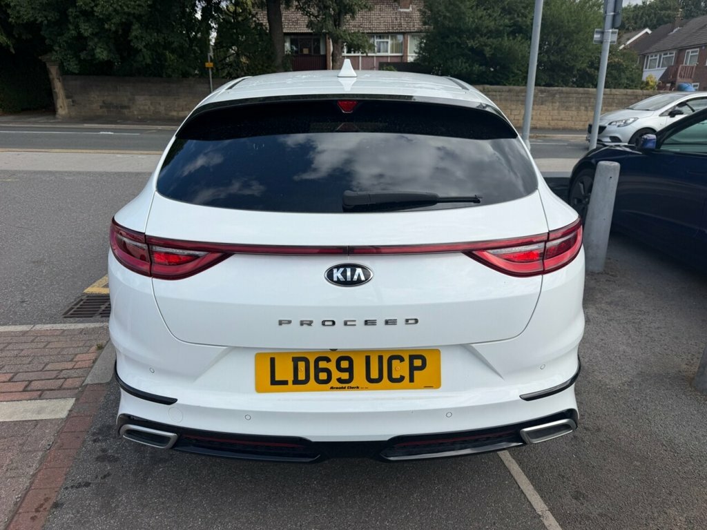 Kia Proceed 1.4L Gt-line White #6