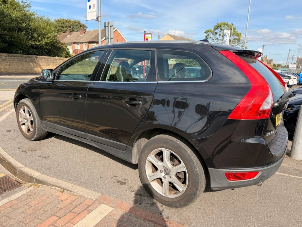 Volvo XC60 2L Se Lux Black #5