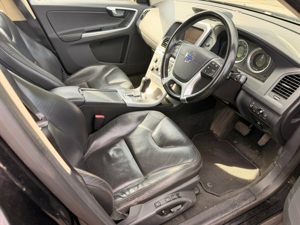 Volvo XC60 2.0 D3 Se Suv Geartronic Euro 5 163 Ps Silver #9