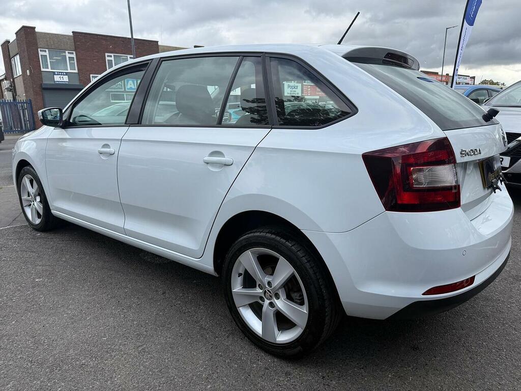 Skoda Rapid Spaceback 1.0 Tsi Gpf Se Tech Hatchback Eu White #6