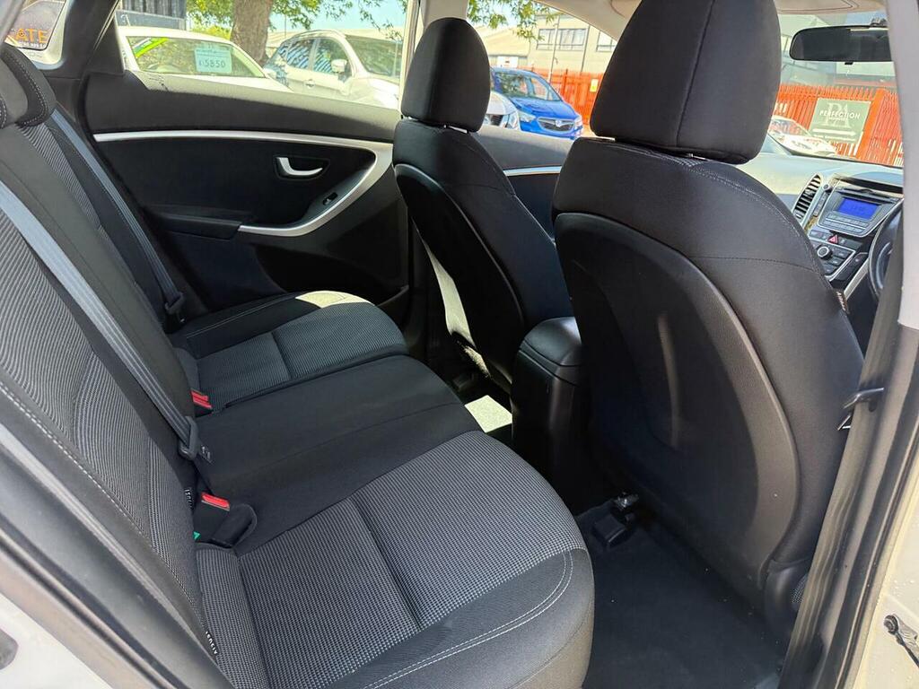 Hyundai I30 1.6 Crdi Style Euro 5 Silver #39