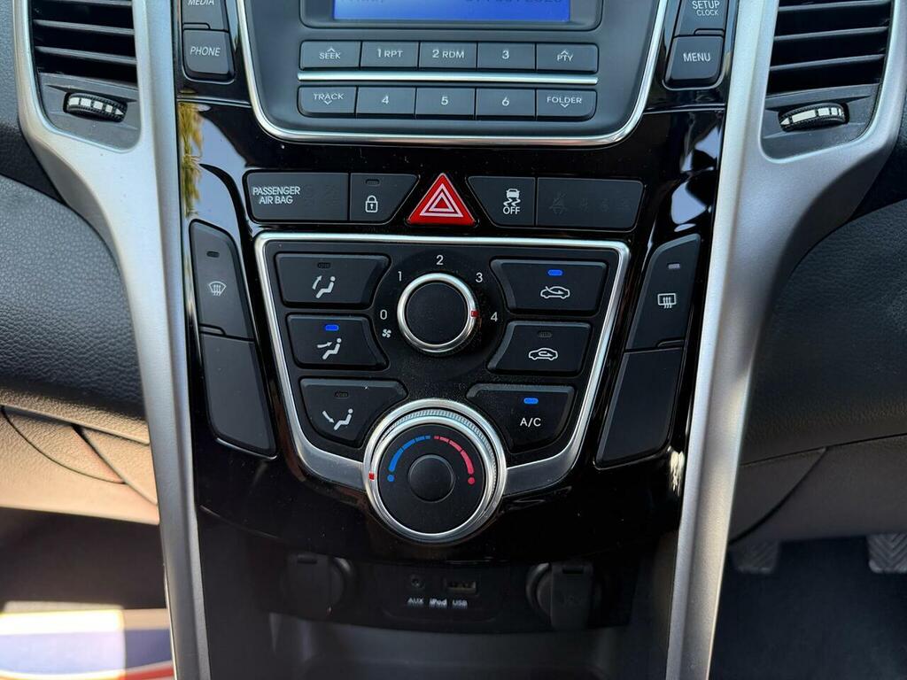 Hyundai I30 1.6 Crdi Style Euro 5 Silver #23