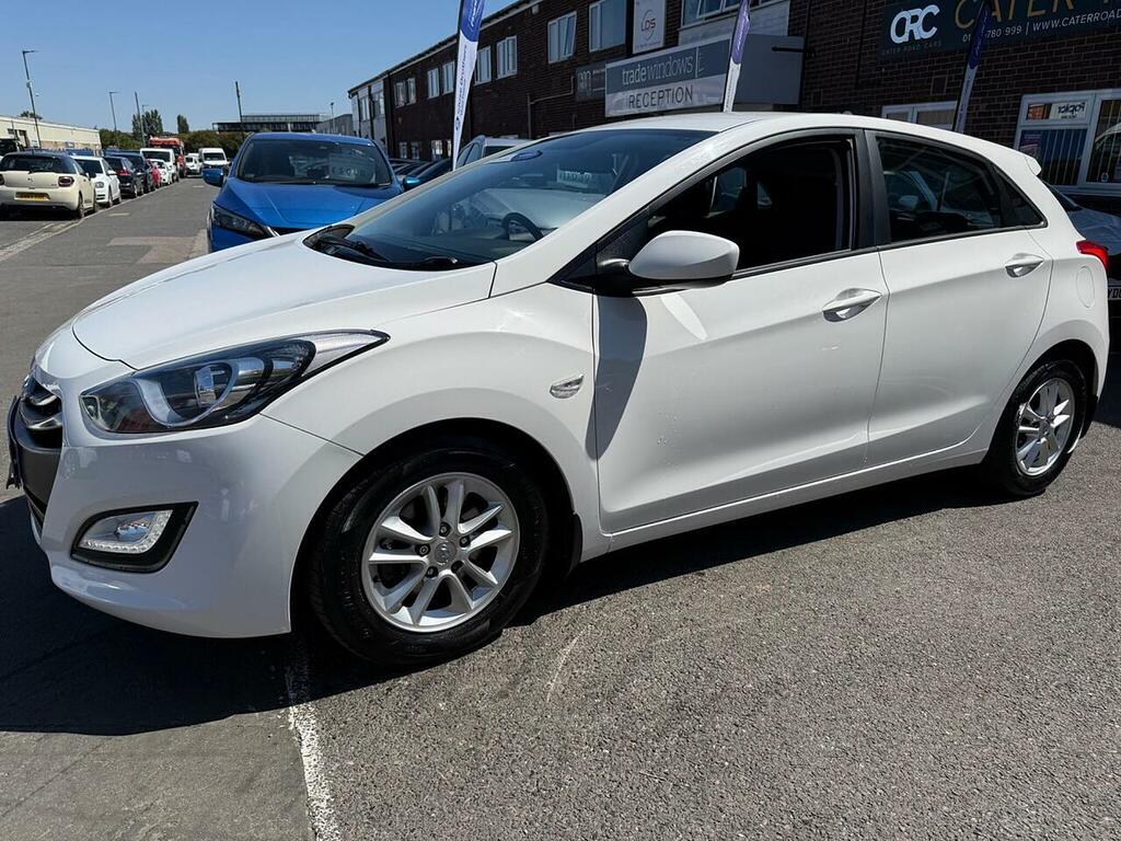 Hyundai I30 1.6 Crdi Style Euro 5 Silver #7