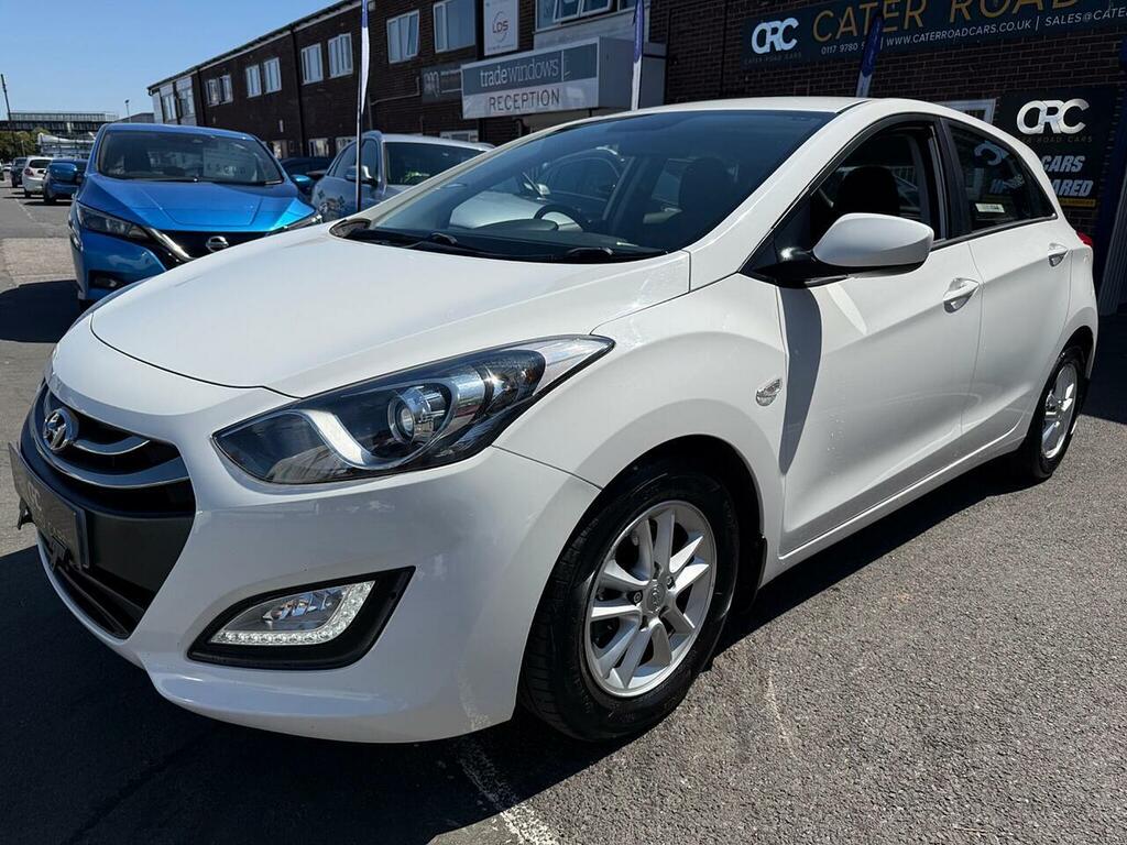 Hyundai I30 1.4 Active Hatchback Euro 5 100 White #4