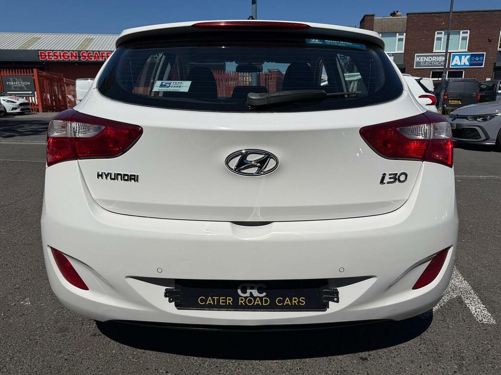 Hyundai I30 1.6 Crdi Style Euro 5 Silver #8