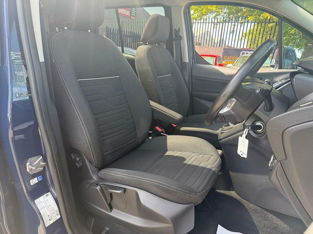 Ford Grand Tourneo Connect 1.5 Tdci 120 Titanium Powershift Silver #17
