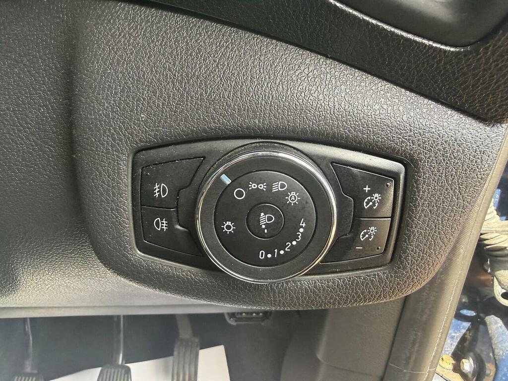 Ford Grand Tourneo Connect 1.5 Tdci 120 Titanium Powershift Silver #20