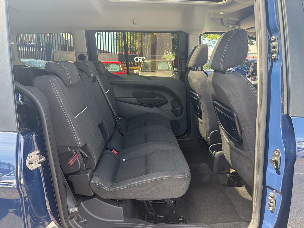 Ford Grand Tourneo Connect 1.5 Tdci 120 Titanium Powershift Silver #39