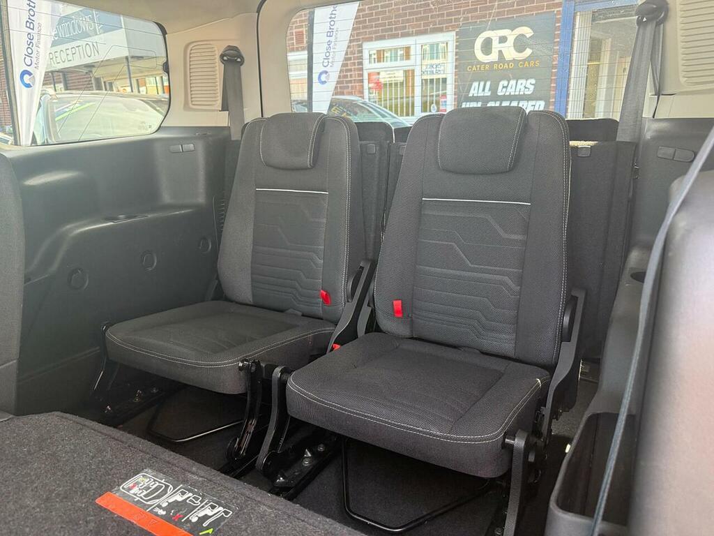 Ford Grand Tourneo Connect 1.5 Tdci 120 Titanium Powershift Silver #31