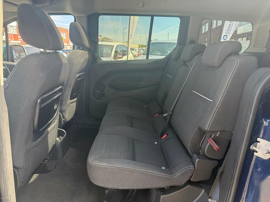 Ford Grand Tourneo Connect 1.5 Tdci 120 Titanium Powershift Silver #28