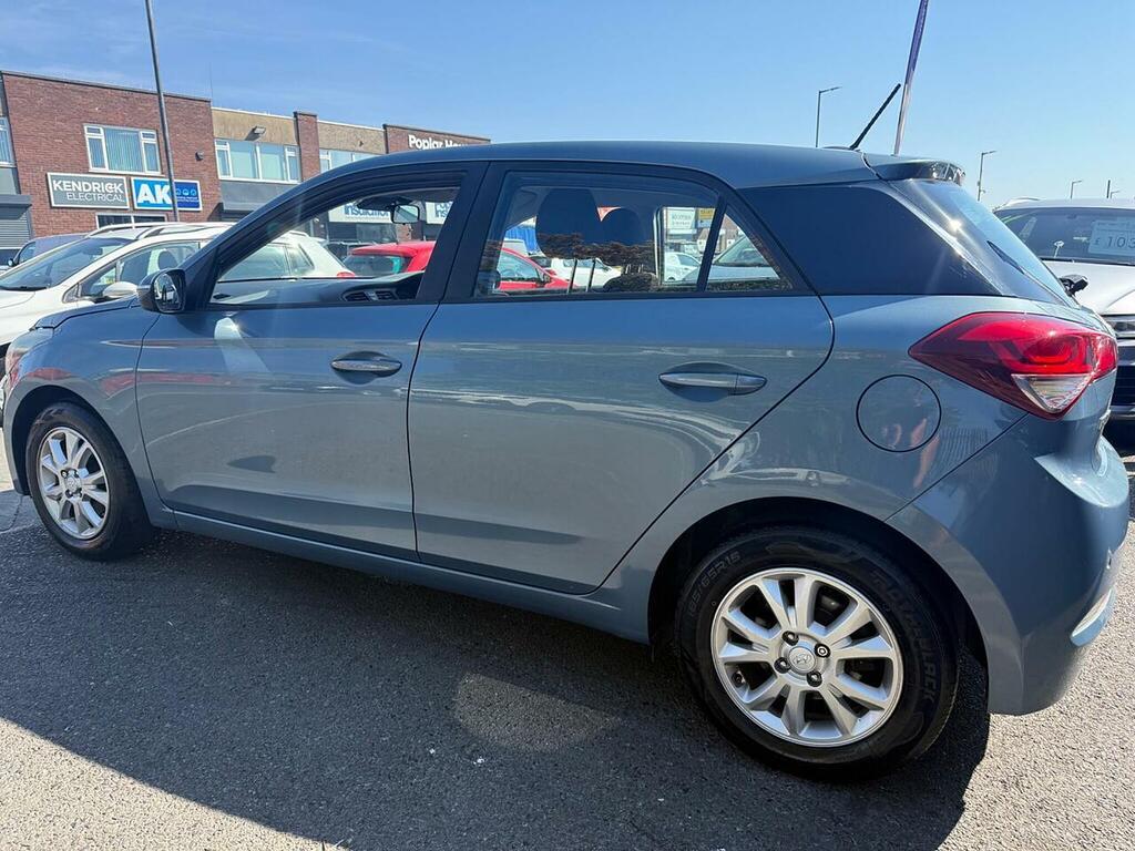 Hyundai I20 1.0 T-gdi Se Euro 6 Ss Black #7