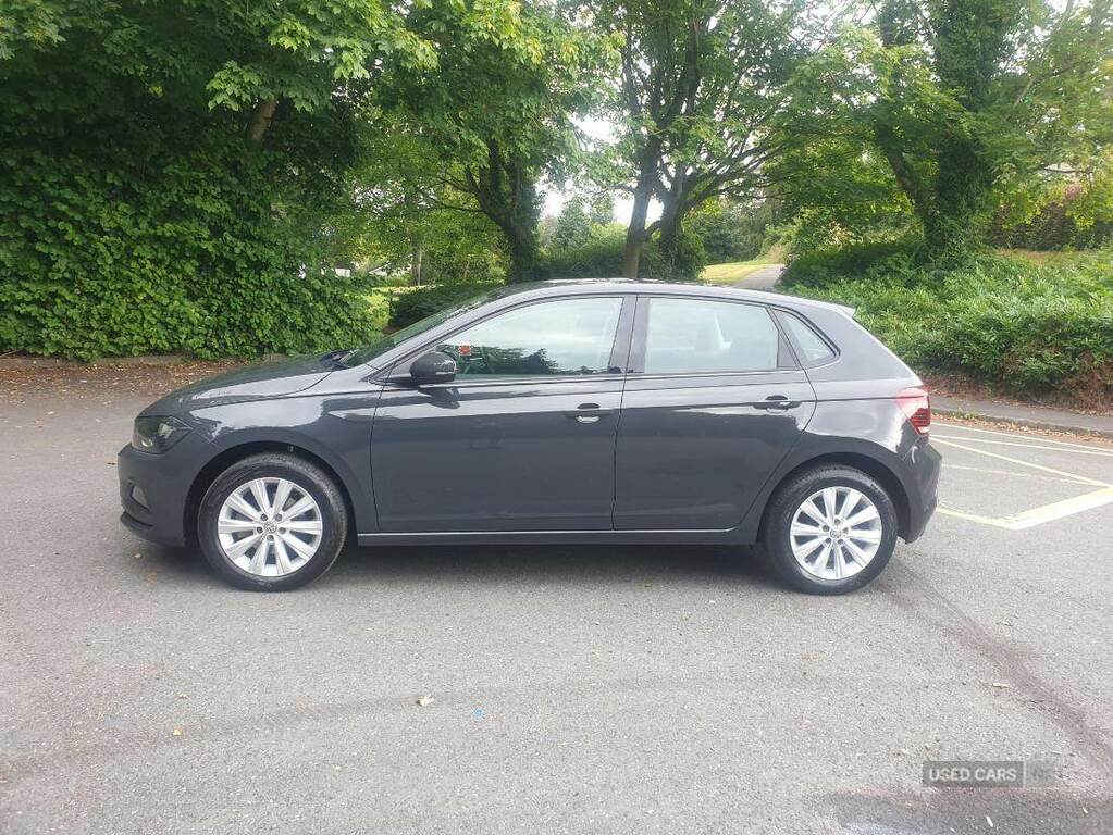 Volkswagen Polo 1.6 Tdi Se Grey #2