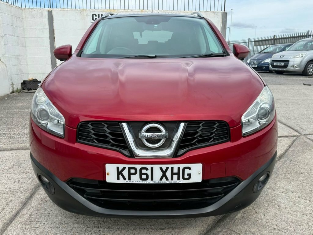 Nissan Qashqai Hatchback Beige #11