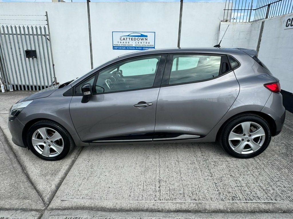 Renault Clio 1.5L Dynamique Medianav Grey #2