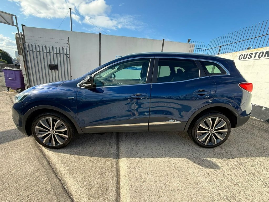 Renault Kadjar 1.6L Signature Nav Blue #2