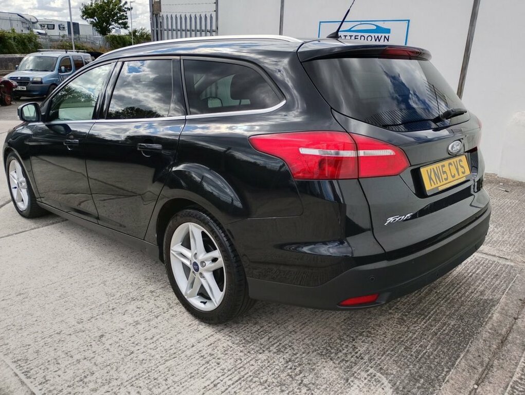 Ford Focus 1.6L Titanium Black #3