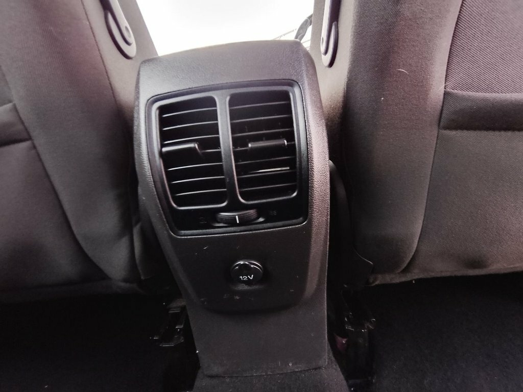 Ford Grand C-Max 1.5 Tdci Zetec Euro 6 Ss White #22