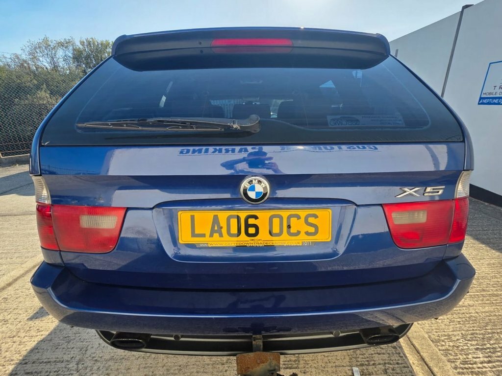 BMW X5 Estate Blue #4