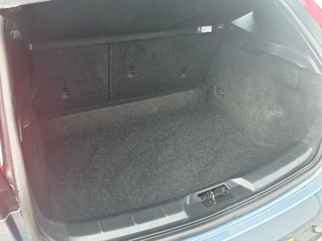 Volvo V40 1.6L Se Blue #6
