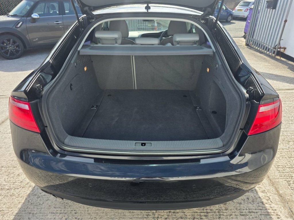 Audi A5 2L Se Technik GV13JVM Black #4