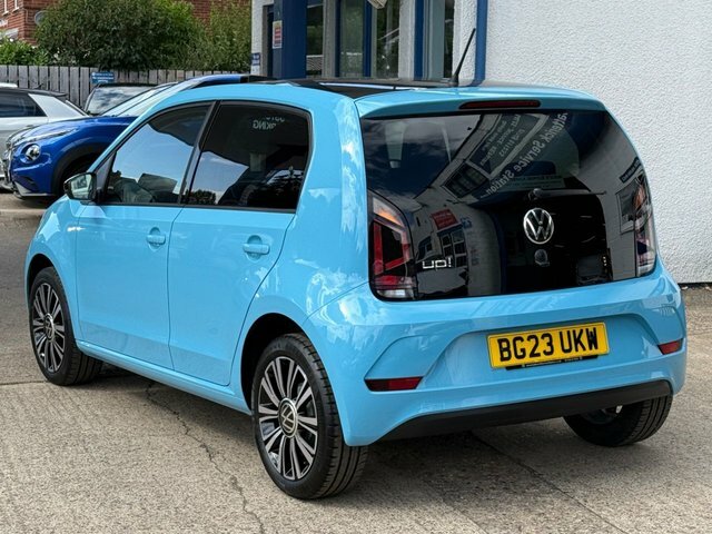 Volkswagen Up 1.0 Black Edition Hatchback Euro Blue #5