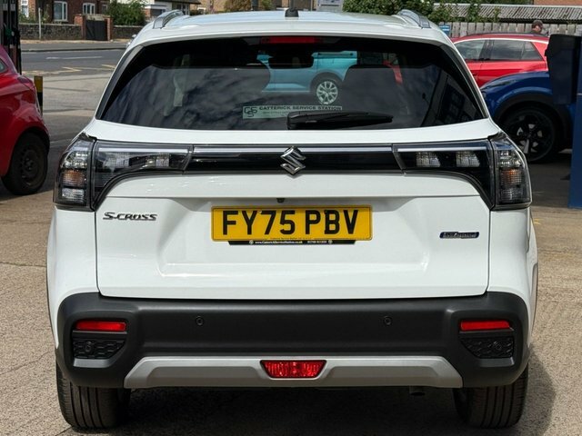 Suzuki S Cross Boosterjet Mhev Motion Suv White #5