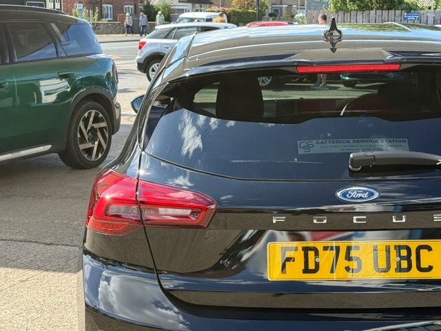 Ford Focus 1.0T Ecoboost Mhev St-line Estate Hybri Black #30