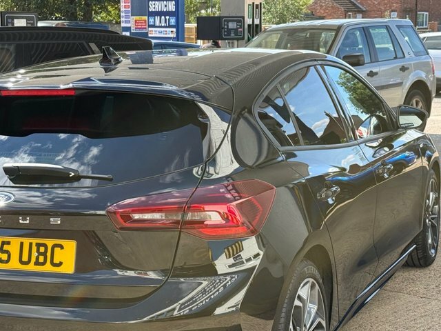 Ford Focus 1.0T Ecoboost Mhev St-line Estate Hybri Black #35