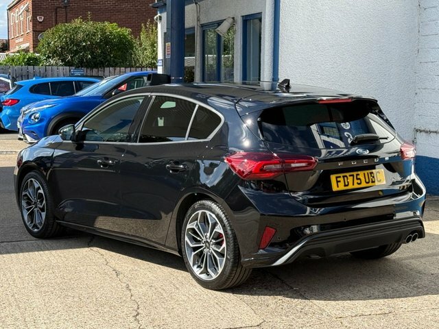 Ford Focus 1.0T Ecoboost Mhev St-line Estate Hybri Black #4