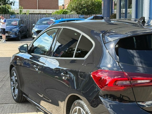 Ford Focus 1.0T Ecoboost Mhev St-line Estate Hybri Black #27
