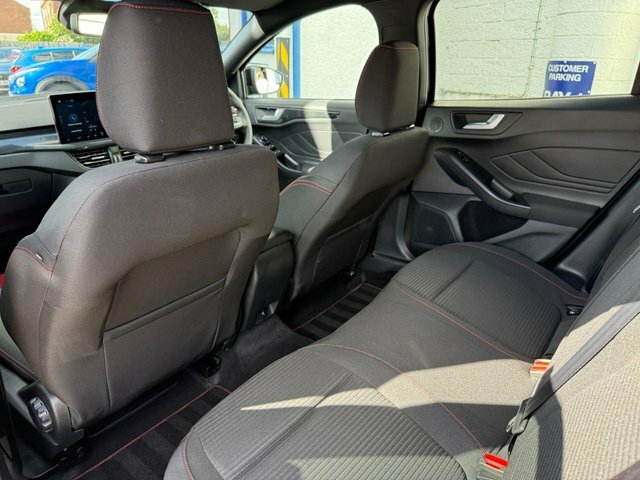 Ford Focus 1.0T Ecoboost Mhev St-line Estate Hybri Black #46