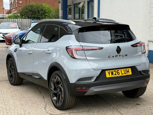 Renault Captur Tce Esprit Alpine Suv Grey #3