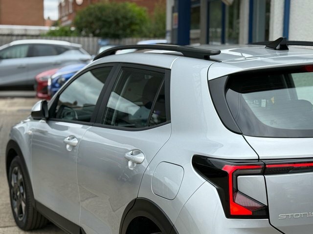 Kia Stonic 1.0 T-gdi Mhev Gt-line Suv Hybrid Manua Grey #27