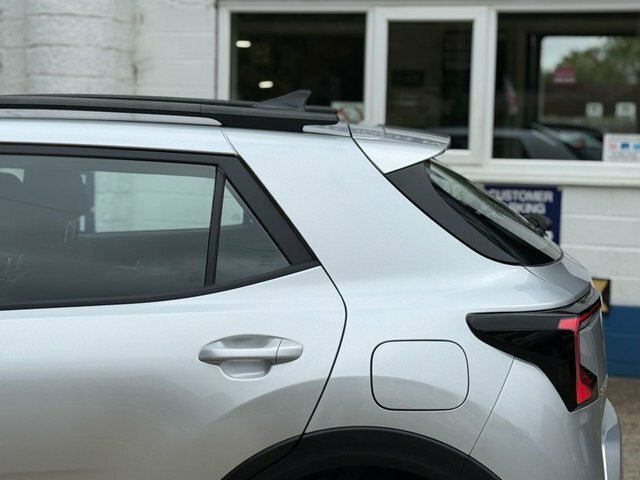 Kia Stonic 1.0 T-gdi Mhev Gt-line Suv Hybrid Manua Grey #25