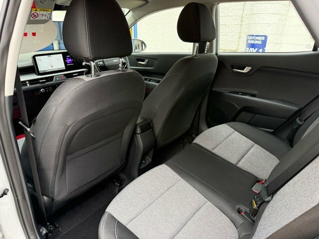 Kia Stonic 1.0 T-gdi Mhev Gt-line Suv Hybrid Manua Grey #46