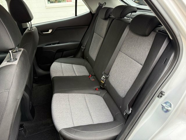 Kia Stonic 1.0 T-gdi Mhev Gt-line Suv Hybrid Manua Grey #45
