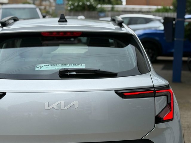 Kia Stonic 1.0 T-gdi Mhev Gt-line Suv Hybrid Manua Grey #33
