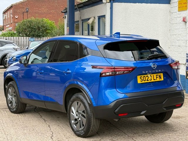 Nissan Qashqai 1.3 Dig-t Mhev Acenta Premium Suv Hybri Blue #4