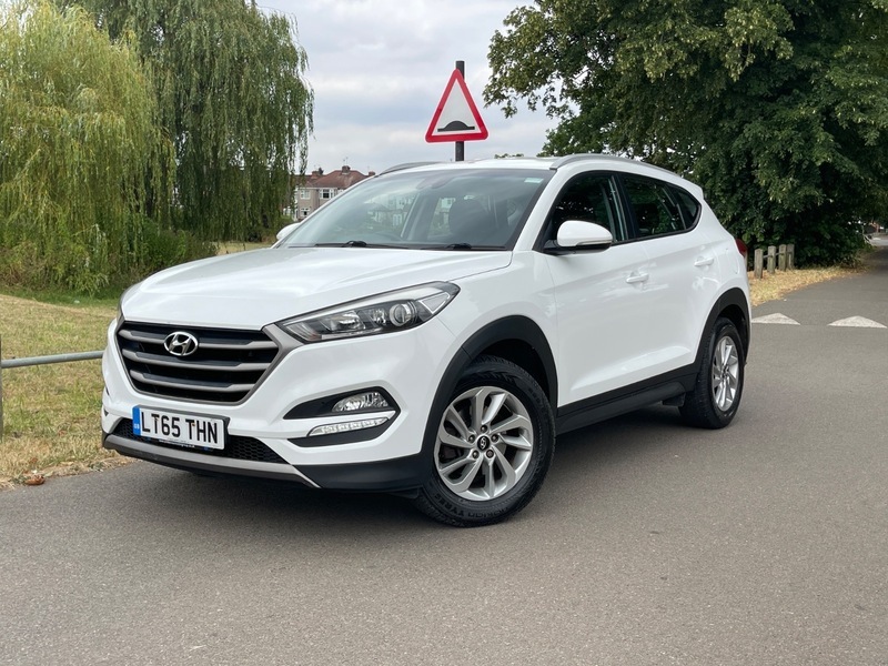Hyundai Tucson Crdi Se Blue Drive White