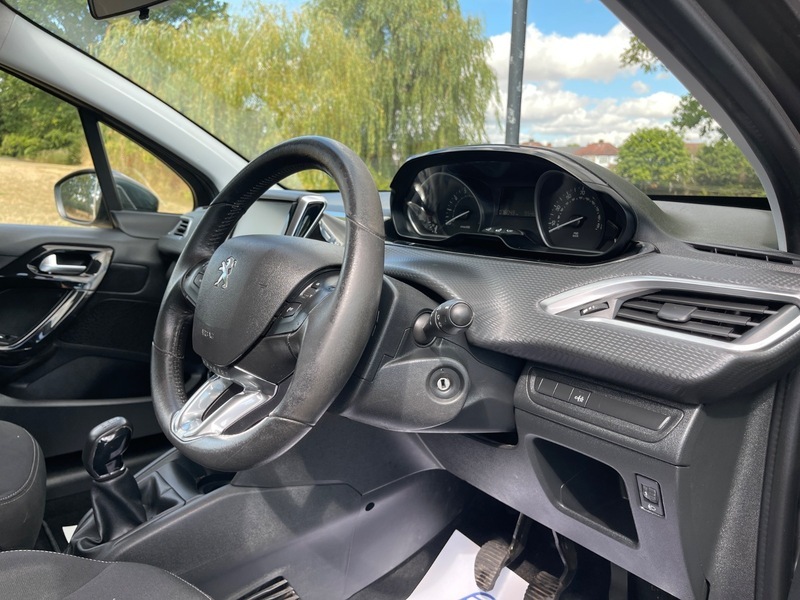 Peugeot 208 Ss Gt Line White #38