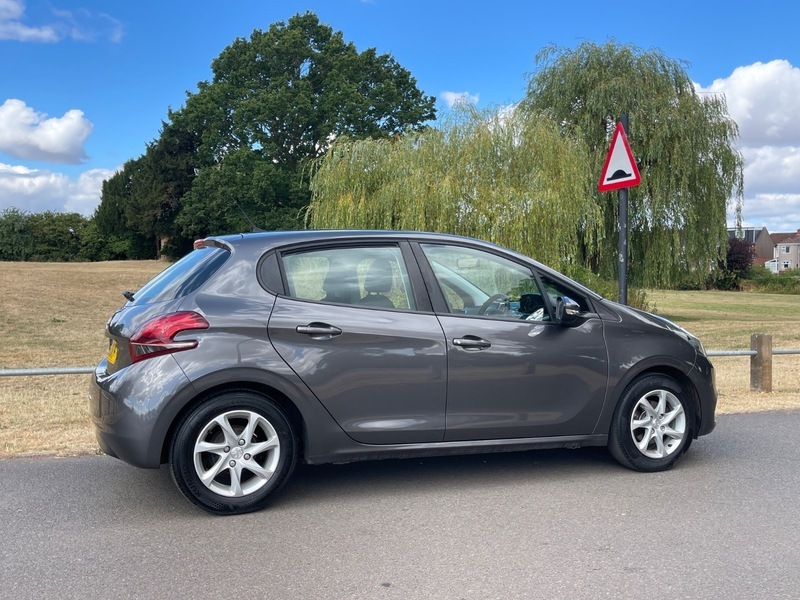 Peugeot 208 Ss Gt Line White #24