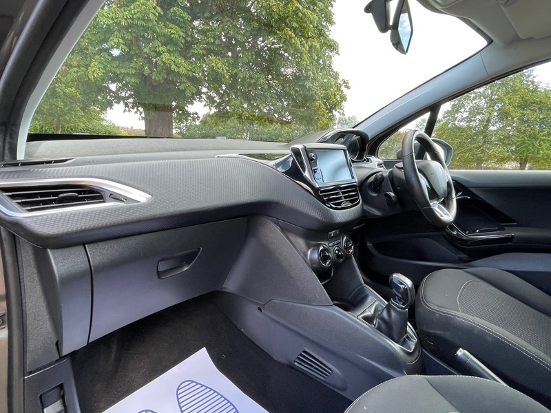 Peugeot 208 Ss Gt Line White #30