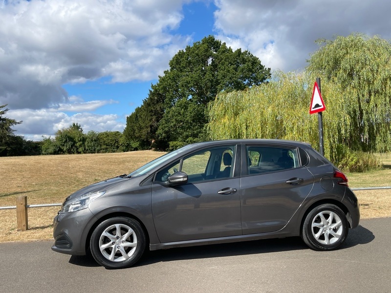 Peugeot 208 Ss Gt Line White #12