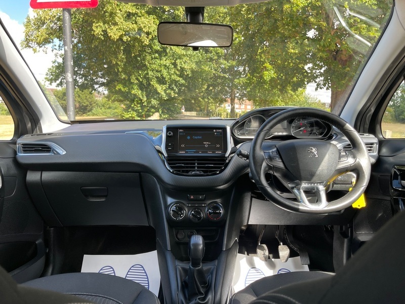 Peugeot 208 Ss Gt Line White #42