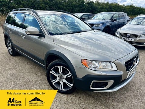 Volvo XC70 2.4 D5 Se Gold