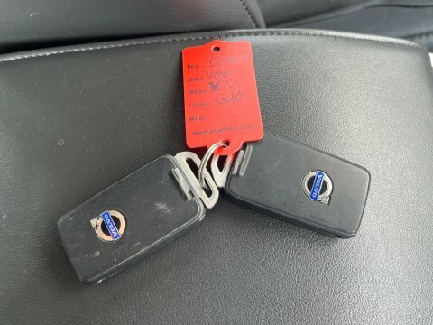 Volvo V70 D5 215 Se Nav Geartronic Red #17